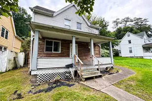 42 Sprague St, Wilmerding, PA 15148 - Photo 2