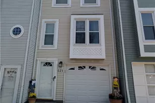 521 Elm Ct, Oakdale, PA 15071 - Photo 1