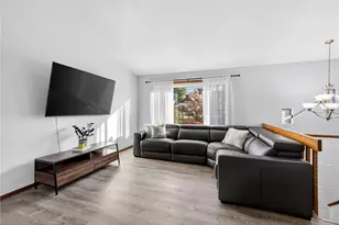 75 Coraopolis Rd, Kennedy Township, PA 15108 - Photo 6