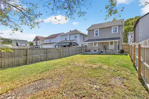 1106 Wade St, Aliquippa, PA 15001 - Photo 26