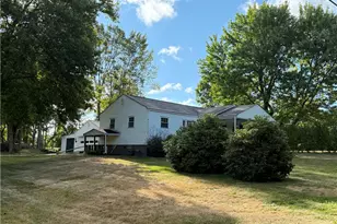 4026 Patterson Rd, Raccoon Township, PA 15001 - Photo 4