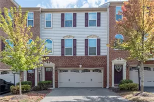 2104 Pointe View Dr, Adams Township, PA 16046 - Photo 1