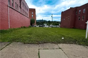 235 - 237 E 8th Ave, Homestead, PA 15120 - Photo 4