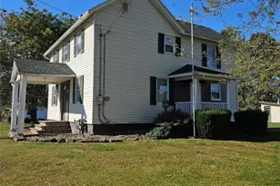 6304 Tuscarawas Rd, Ohioville, PA 15052 - Photo 4