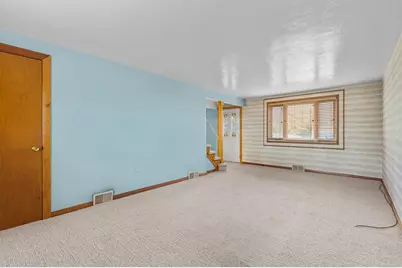 409 Cherrywood Dr, Pittsburgh, PA 15214 - Photo 6