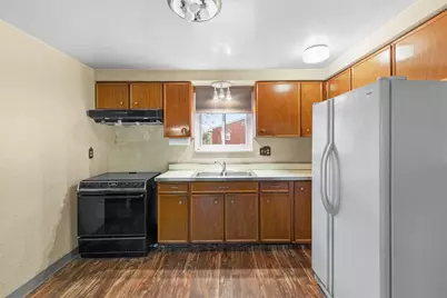 409 Cherrywood Dr, Pittsburgh, PA 15214 - Photo 10