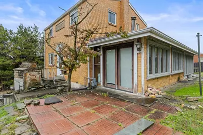 409 Cherrywood Dr, Pittsburgh, PA 15214 - Photo 38