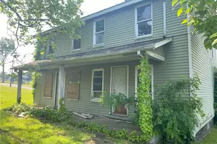 306 Federal St, Farrell, PA 16121 - Photo 6