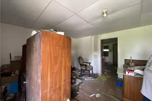 306 Federal St, Farrell, PA 16121 - Photo 12