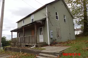 306 Federal St, Farrell, PA 16121 - Photo 2