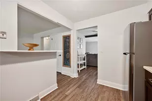 335 Woodbridge Dr, Ross Twp, PA 15237 - Photo 6