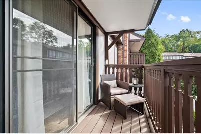 335 Woodbridge Dr, Ross Twp, PA 15237 - Photo 14