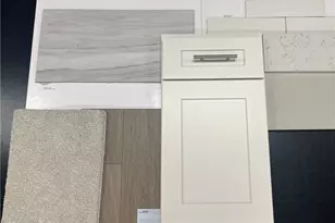 294 Olivia Dr, Pittsburgh, PA 15068 - Photo 14