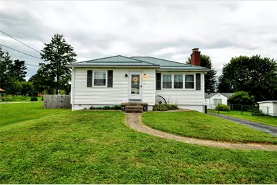 1555 Theatre St, Latrobe, PA 15650 - Photo 1