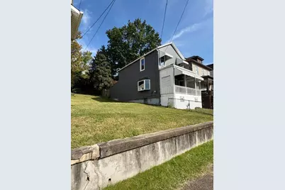 537 Indiana Avenue, Glassport, PA 15045 - Photo 4