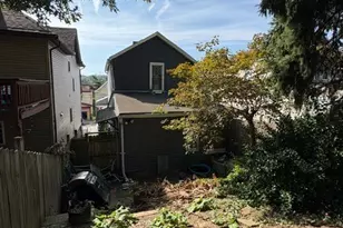 537 Indiana Ave, Glassport, PA 15045 - Photo 10