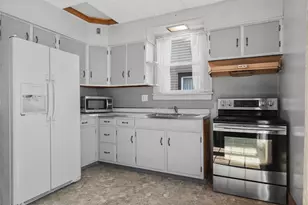 745 6th St, Beaver, PA 15009 - Photo 14