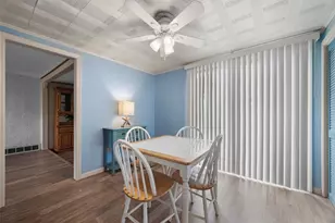 2033 McKees Rocks Rd, Kennedy Township, PA 15136 - Photo 10