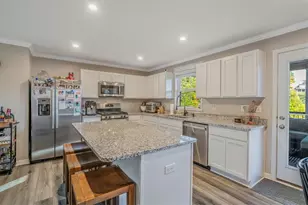 4317 Zenith Ln, South Park, PA 15129 - Photo 10