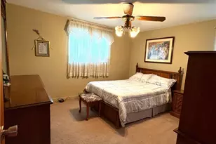 415 Dewalt Dr, Baldwin Twp, PA 15234 - Photo 6