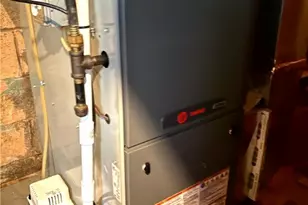 415 Dewalt Dr, Baldwin Twp, PA 15234 - Photo 14