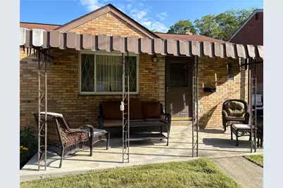 415 Dewalt Dr, Baldwin Twp, PA 15234 - Photo 2