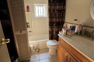 531 Burton Dr, Pittsburgh, PA 15235 - Photo 10