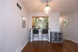 2034 Swallow Hill Rd, Scott Township, PA 15220 - Photo 8