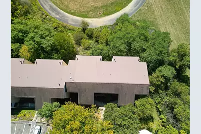 2034 Swallow Hill Rd #326, Scott Township, PA 15220 - Photo 28