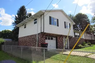 229 5th Ave, Latrobe, PA 15650 - Photo 2