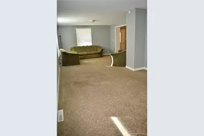 312 N Broad St, Grove City Boro, PA 16127 - Photo 6