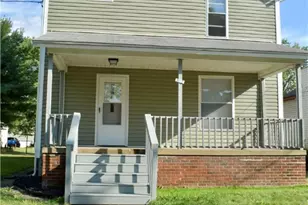 312 N Broad St, Grove City Boro, PA 16127 - Photo 2