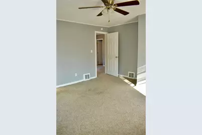 312 N Broad St, Grove City Boro, PA 16127 - Photo 16