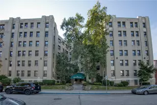 372 S Highland Ave, Pittsburgh, PA 15206 - Photo 4