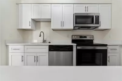 32 Bracken Place, Pittsburgh, PA 15239 - Photo 8