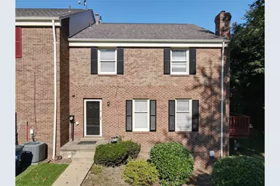 32 Bracken Place, Pittsburgh, PA 15239 - Photo 1