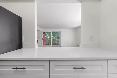 32 Bracken Place, Pittsburgh, PA 15239 - Photo 10