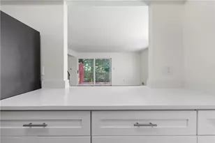 32 Bracken Pl, Pittsburgh, PA 15239 - Photo 10