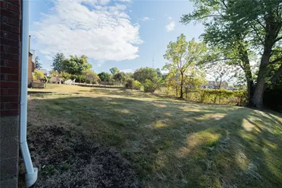 746 Lechner Ln, Pittsburgh, PA 15227 - Photo 24