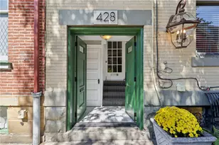 428 N Taylor, Pittsburgh, PA 15212 - Photo 2