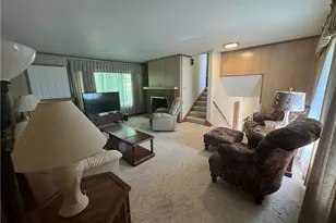 2185 Morgantown Rd, Georges Township, PA 15401 - Photo 8