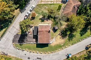 439 Elwood Dr, Pittsburgh, PA 15235 - Photo 36