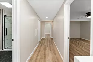 439 Elwood Dr, Pittsburgh, PA 15235 - Photo 14