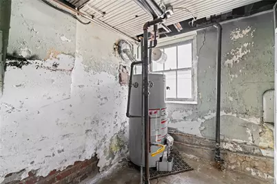 27 S College St, Washington, PA 15301 - Photo 32