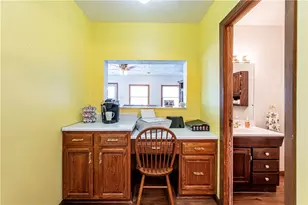 408 Michigan Ave, Jeannette, PA 15644 - Photo 20