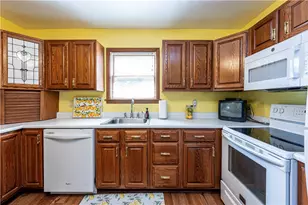 408 Michigan Ave, Jeannette, PA 15644 - Photo 16