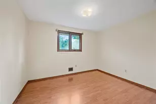 54 Lilmont Dr, Pittsburgh, PA 15218 - Photo 16