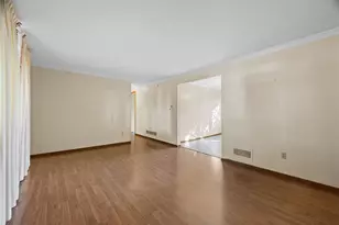 54 Lilmont Dr, Pittsburgh, PA 15218 - Photo 6