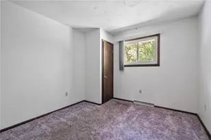 595 Euclid Rd, Clay Township, PA 16061 - Photo 24