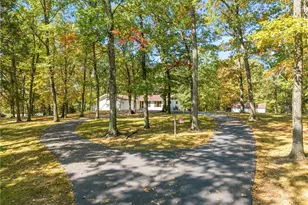 595 Euclid Rd, Clay Township, PA 16061 - Photo 2